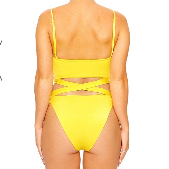 Naked wardrobe yellow one piece strappy swim wear - Picture 5 of 8